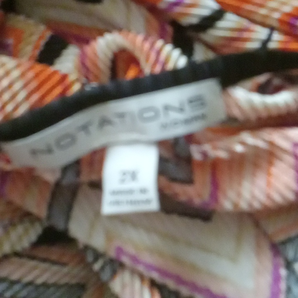 Notations Chevron Print Top 2x - Picture 6 of 7